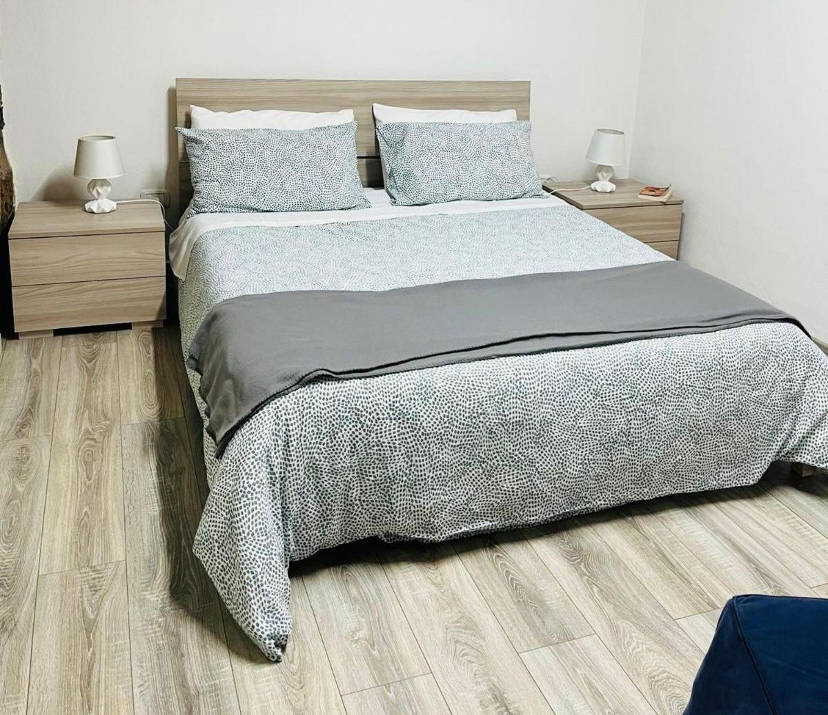 Casa Vacanza Linda Bagheria Exteriör bild