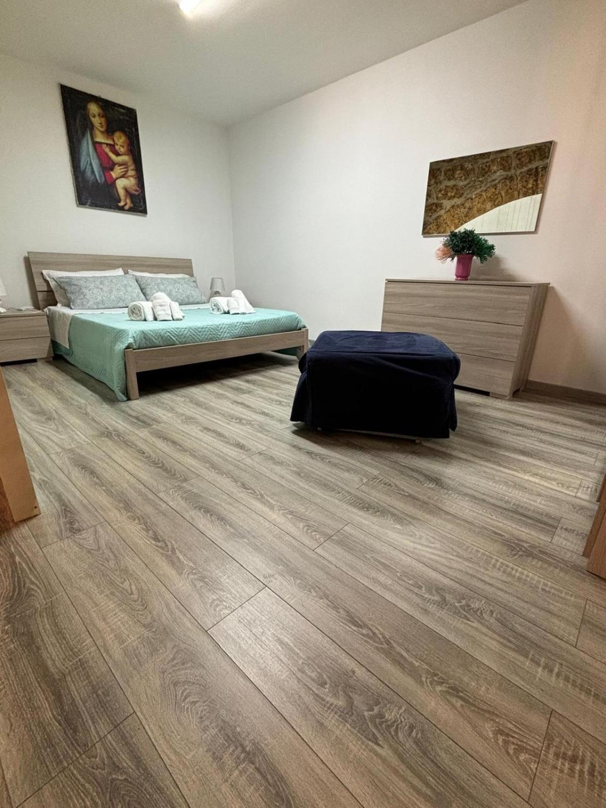 Casa Vacanza Linda Bagheria Exteriör bild